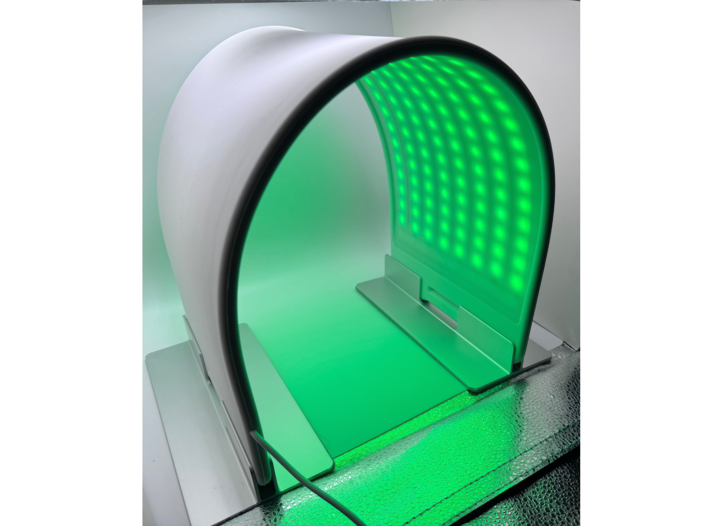TCM Light: LED Phototherapy Light