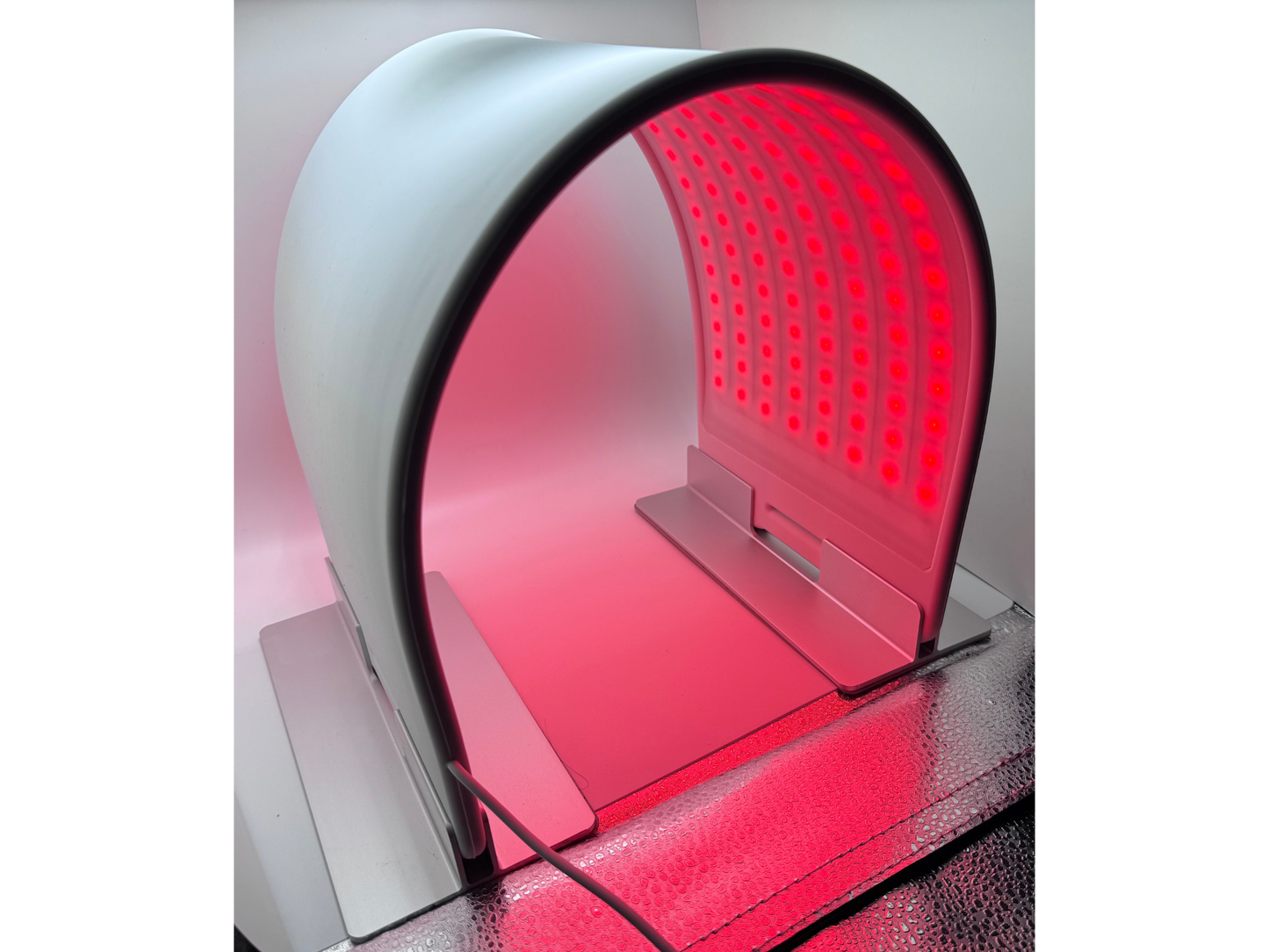 TCM Light: LED Phototherapy Light